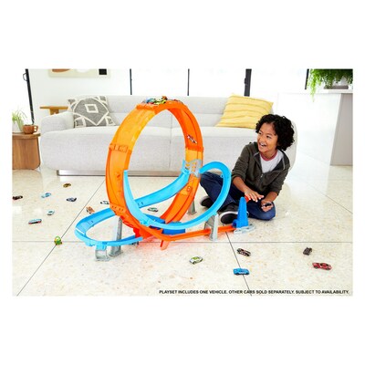 Hot Wheels Massive Loop Mayhem Track Set