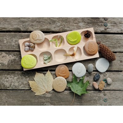 Yellow Door Let's Investigate – Nature, Set of 8 Stone Figures (YUS1197)