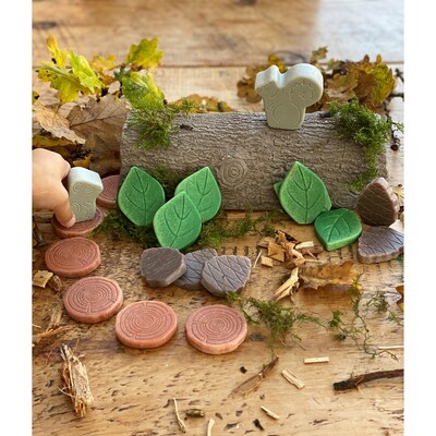 Yellow Door Scenery Stones – Forest Play, Set of 18 (YUS1205)