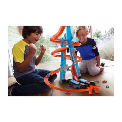 Mattel Hot Wheels Sky Crash Tower Track Set (GWT39)