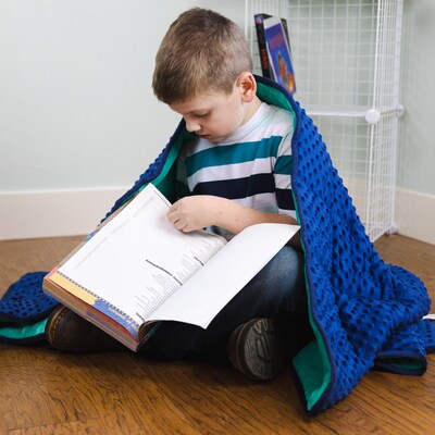 Bouncyband Soft Fleece Weighted 7lb Small Sensory Blanket for Kids, 56" x 36" (BBALPWB7BU)