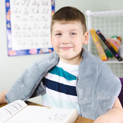 Bouncyband Sensory Weighted Dual Texture Shoulder Wrap for Kids, 40" x 12" (BBALPWR5GY)