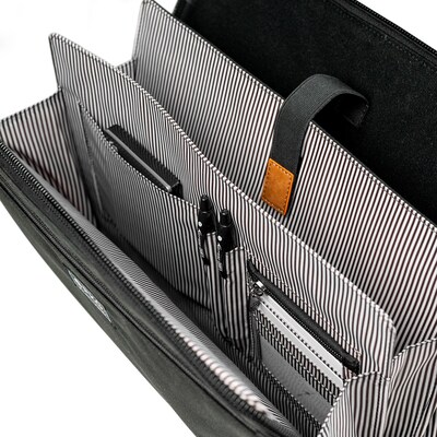 PKG Wellington Messenger Bag, Black (PKG WELL-BK01TN)
