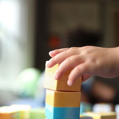 Educational Insights My First Game, Tumbleos, Domino Block Tower, Preschool (1714)