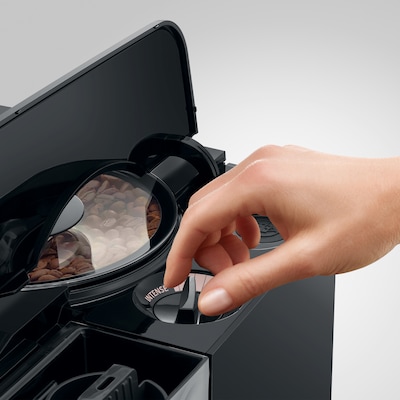 Jura C9 2-Cups Coffee & Espresso Machine Combination, Piano Black (15739)