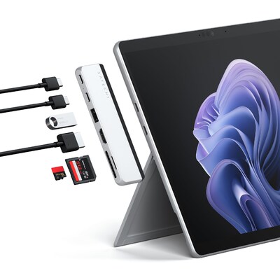 Dual USB-C Hub for Surface Pro 9 - Platinum