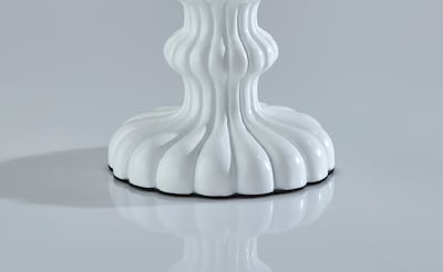 Adesso Ambrose 18.75"H Incandescent Table Lamp, White/Navy and White Fabric Shade (1653-02)