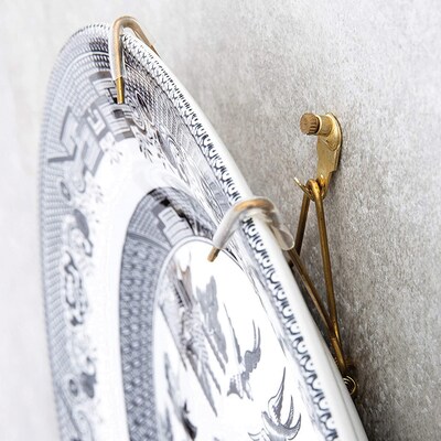 Better Houseware Brass-Plated Steel 10" to 16" Plate & Tray Hangers, Gold (BTH19006)