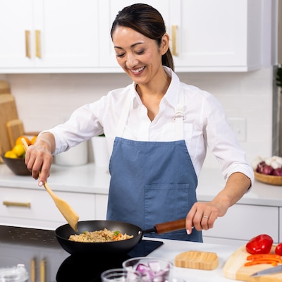 Joyce Chen Classic Carbon Steel 9.5 in. Frying Pan, Black (J21-0509)