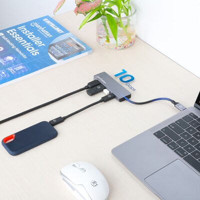 Manhattan 4-Port 10G Universal USB-A/USB-C Combo Hub (181389)