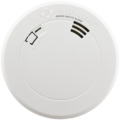 First Alert Battery Powered Photoelectric Smoke & Carbon Monoxide Detector (FAT1039787)