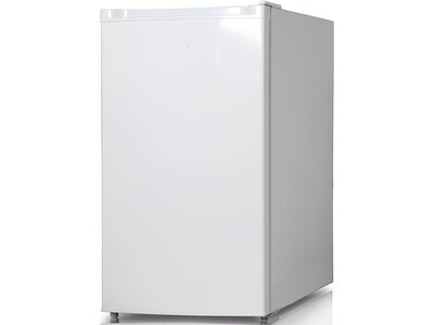 Keystone 4.4 Cu. Ft. Refrigerator w/Freezer, White (KSTRC44CW)