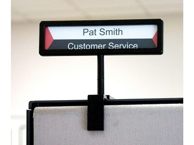 Advantus People Pointer Cubicle Plastic Sign, Black (75334)