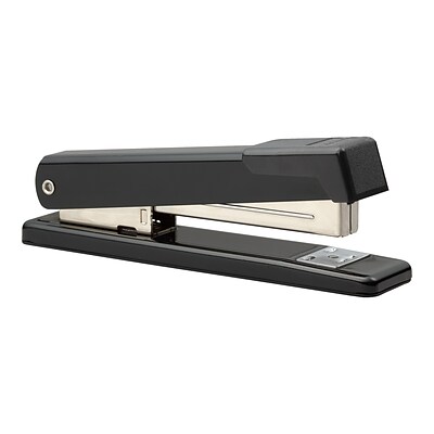 Bostitch Classic Metal Desktop Stapler, Full-Strip Capacity, Black (B515-BLACK)