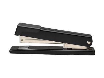 Bostitch Classic Metal Desktop Stapler, 20 Sheet Capacity, Black (B515BK)