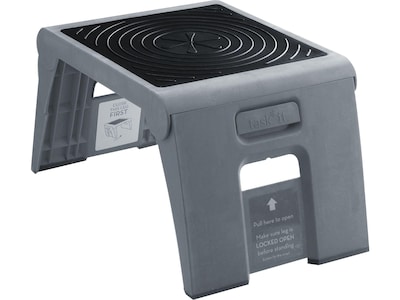 Cramer One Up 0.8H Plastic Step Stool (50051PK82)