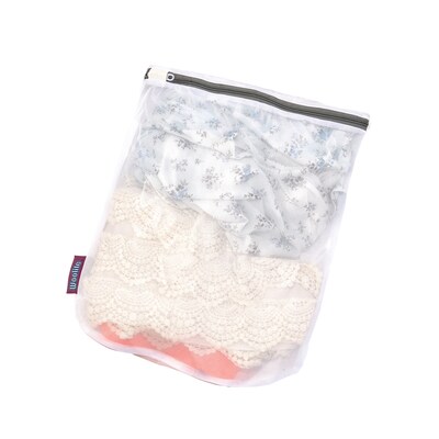 Woolite Mesh Wash Bags, 2 Pack (W-82472)