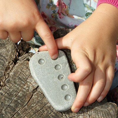 Yellow Door Tactile Counting Stones, Set of 20 (YUS1092)