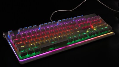 Velocilinx Boudica Wired Mechanical Gaming Keyboard, Silver/White (VXGM-KB104P-OBL-WH)