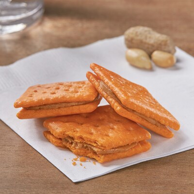 Keebler Cheese & Peanut Butter Sandwich Crackers, 1.8 oz., 12 Packs/Box (KEE21164)