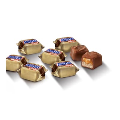 Snickers Minis Size Chocolate Candy Bars 4.4 oz Bag, Pack of 12 (MMM01502)