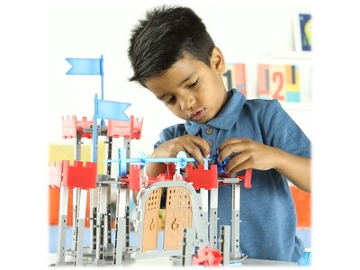 Learning Resources Engineering & Design Castle Building Set, Assorted Colors, 123 Pieces/Set (LER2876)