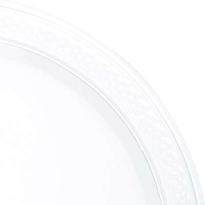 JAM Paper® Round Plastic Disposable Party Plates, Small, 7 Inch, Clear, 20/Pack (7255320678)