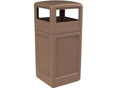 Commercial Zone PolyTec Polyethylene Trash Can with Lid, Nuthatch, 42 gal. (73296399)