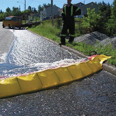 Quick Dam Universal Water-Gate, Flood Control Dam, 6" x 30', 1/Pack (QDWGWL-0630)