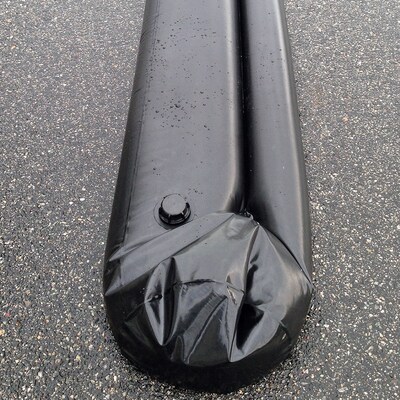 Quick Dam Universal Water Curb, Flood Control, 6.5" x 5', 1/Pack (QDWC65)