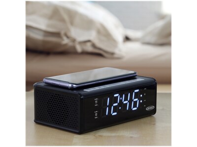 Jensen QICR-200 Dual Alarm Clock Radio with Wireless Qi Charging, Black (QICR-200)